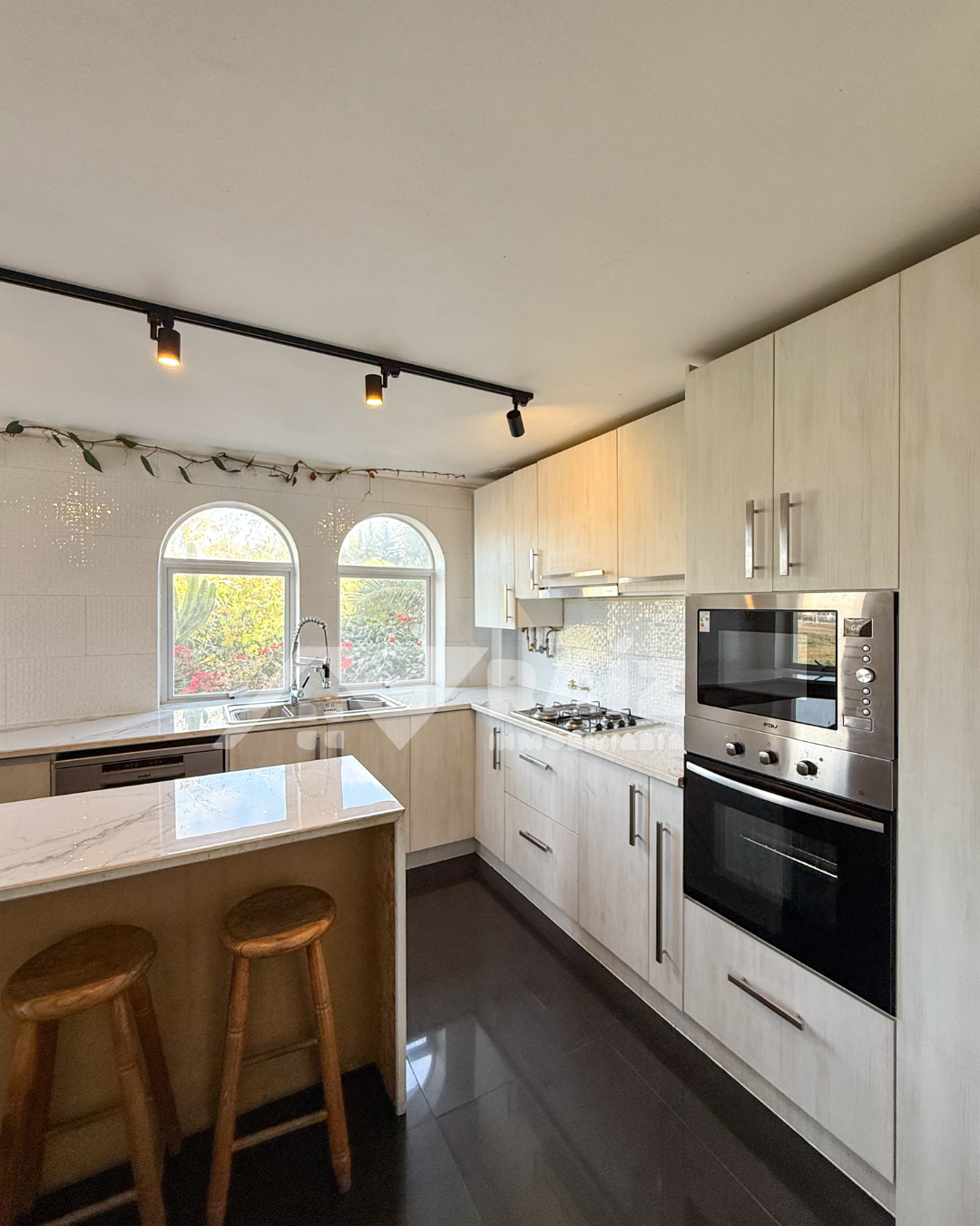 amplia Casa tipo Townhouse en exclusivo condominio en Peñuelas