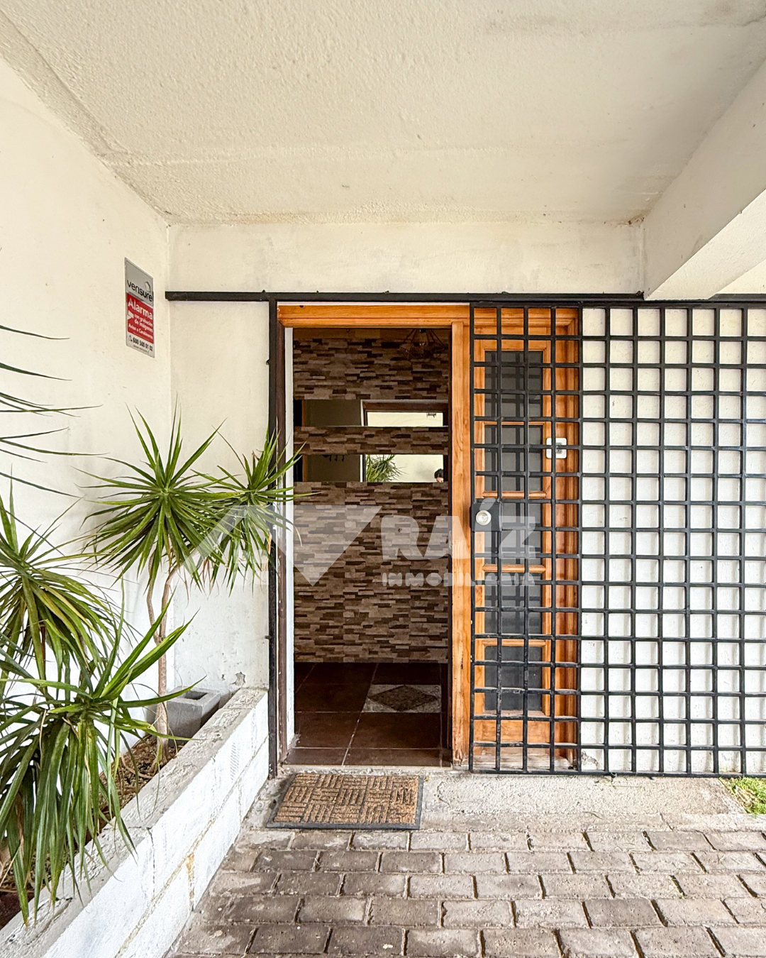 amplia Casa tipo Townhouse en exclusivo condominio en Peñuelas