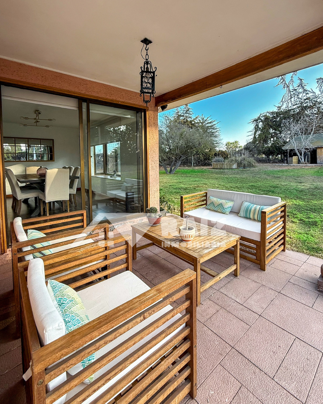 Espaciosa casa en parcela de 5.000 m² 